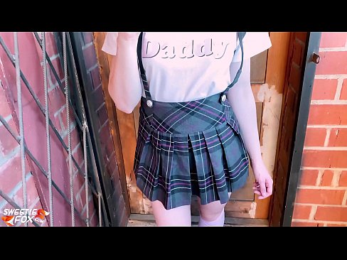 ❤️ Schoolgirl ດູດ dick ຂອງນາງເລິກແລະ fucks ແທນທີ່ຈະຫ້ອງຮຽນ. ❌ ວິດີໂອຮ່ວມເພດ ຢູ່ພວກເຮົາ